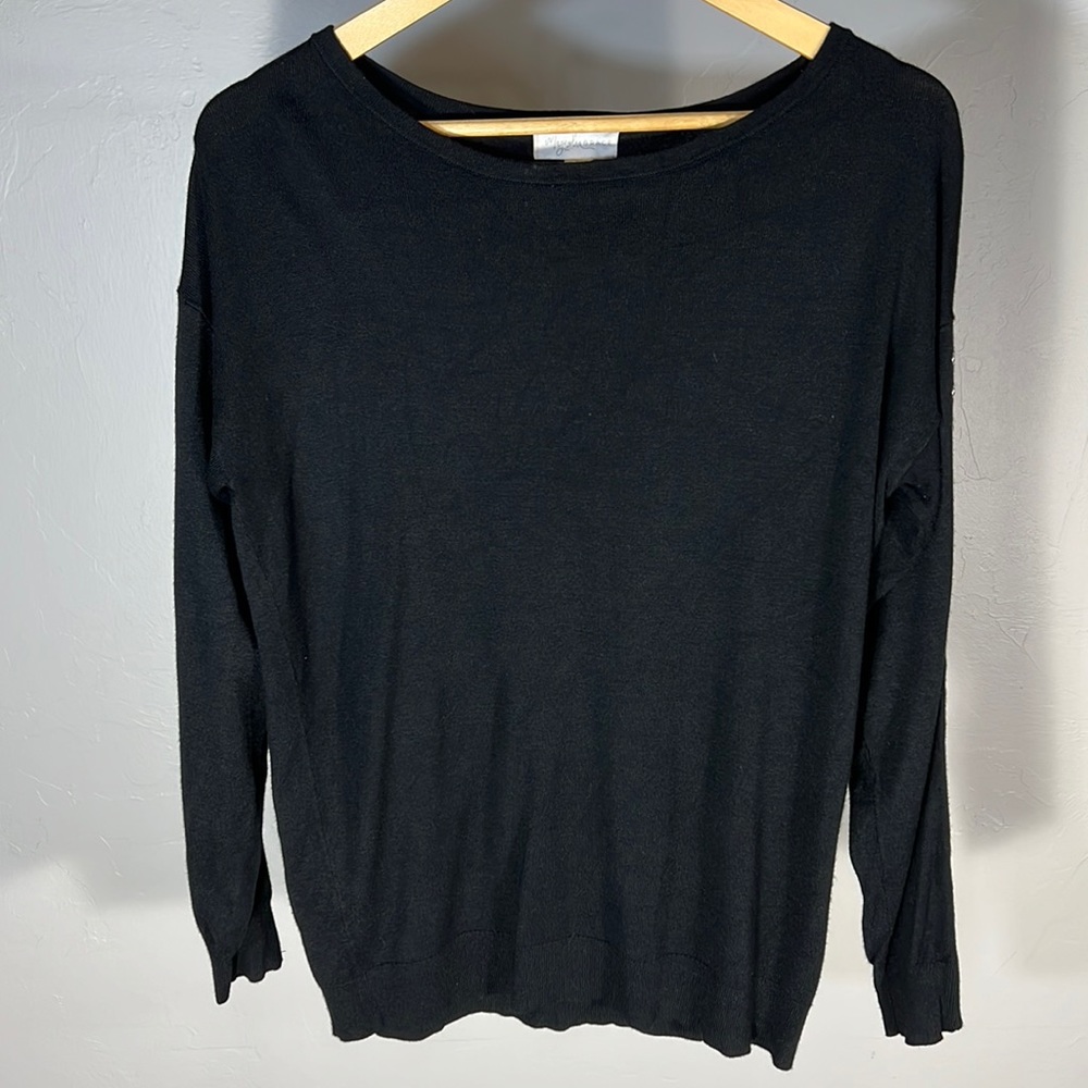 Magnolia Grace Sweater - Women’s M